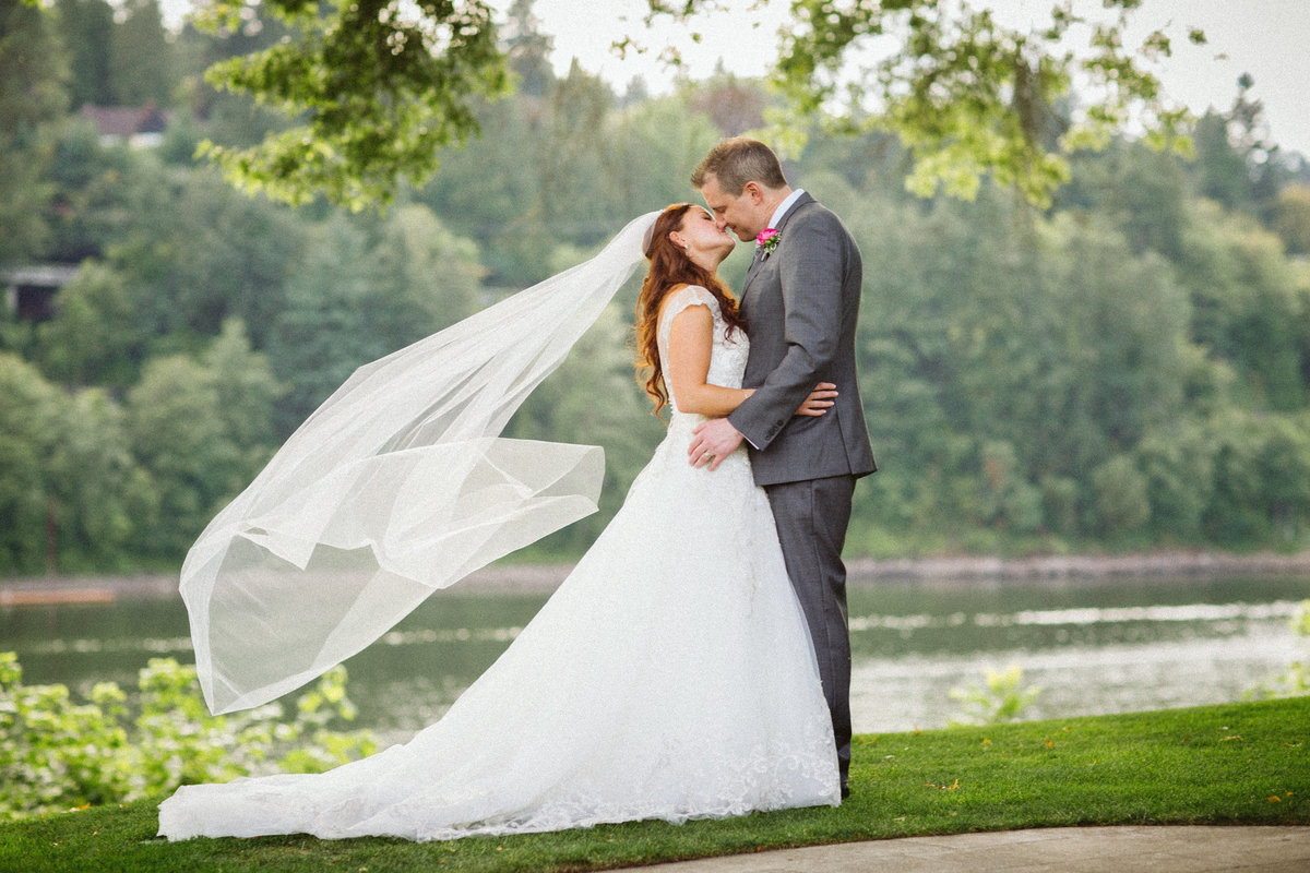 Oregon Golf Course Wedding Venue Bride and Groom at Water
