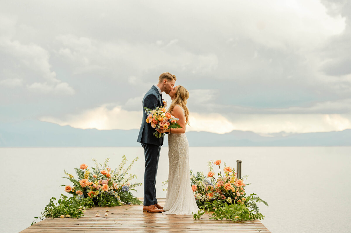 Reno Elopement Photographer, Reno Elopement photographer, elopement photography near me, wedding photography near me, Lake Tahoe wedding photography