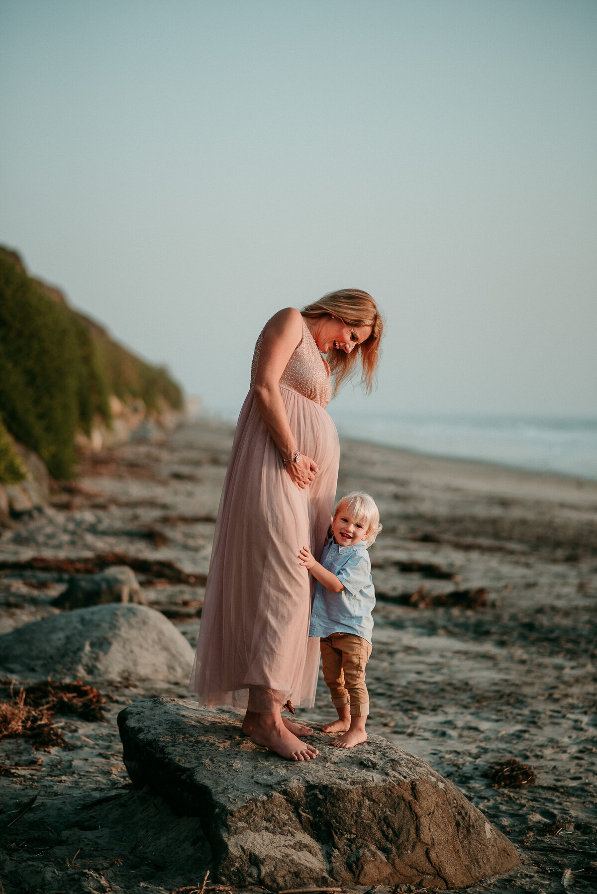 Carlsbad Maternity Photographer-belly snuggles24