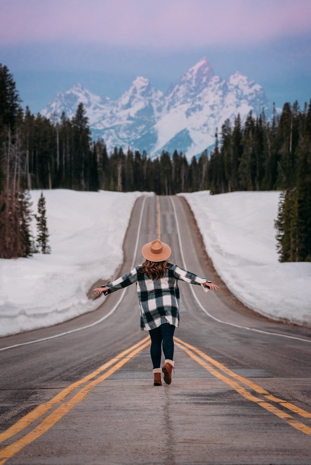 karsten-winegeart-yScEkBWloPw-unsplash