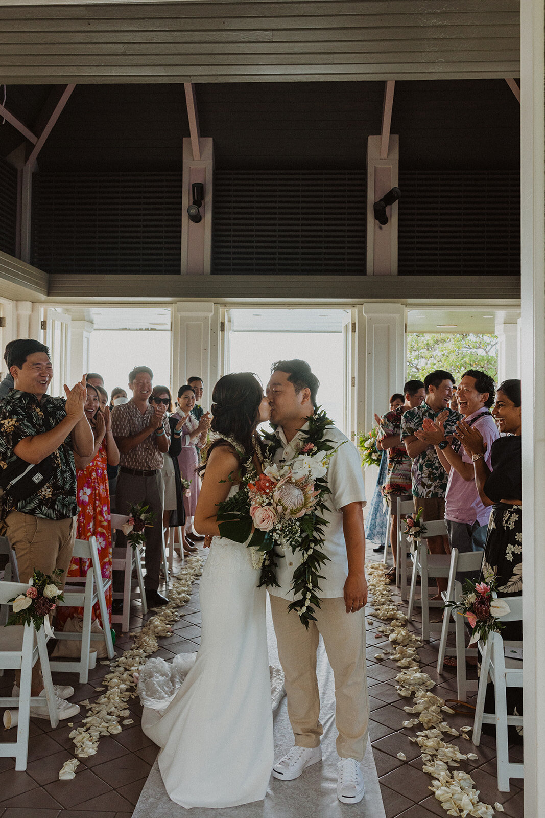 l-f-turtle-bay-hawaii-wedding-6717