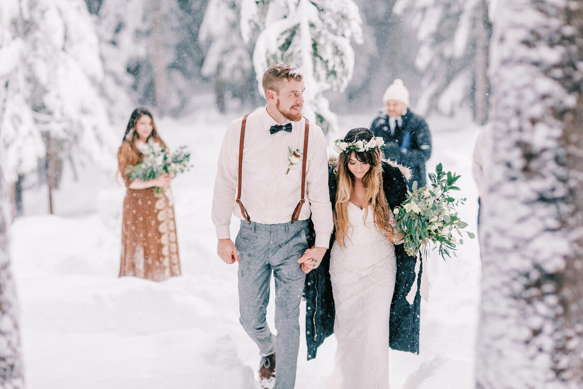 Winter Mount Hood Wedding, Rachel Howerton Photography (35)