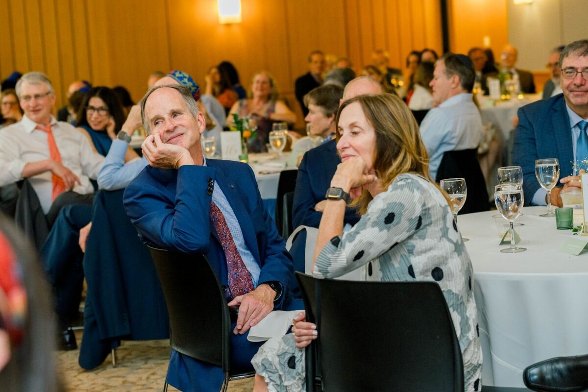 processed_ElianaMelmedPhotography_JewishWeddingPhotographer_ShulaNoah_Dancing-208