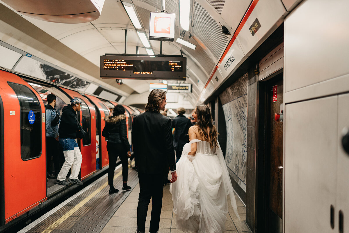 london-city-wedding-30
