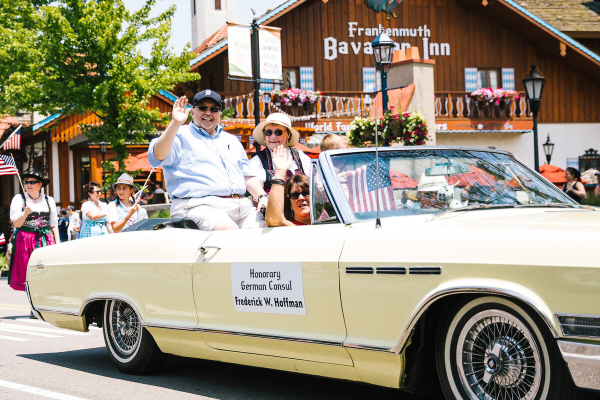 Bavarian-Festival-Parade-Frankenmuth-Michigan-13