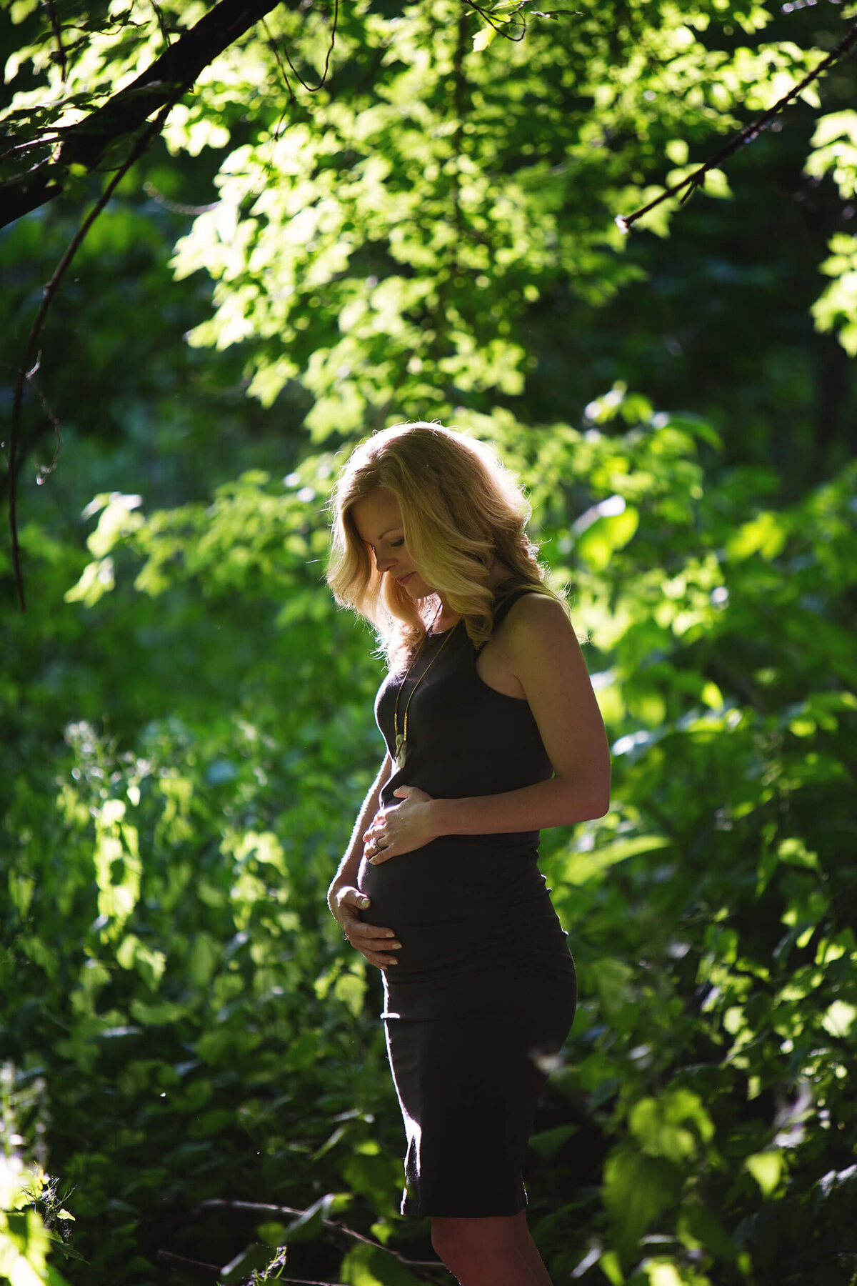 Minnesota Nature Center Maternity Photography I Megan Norman Photography