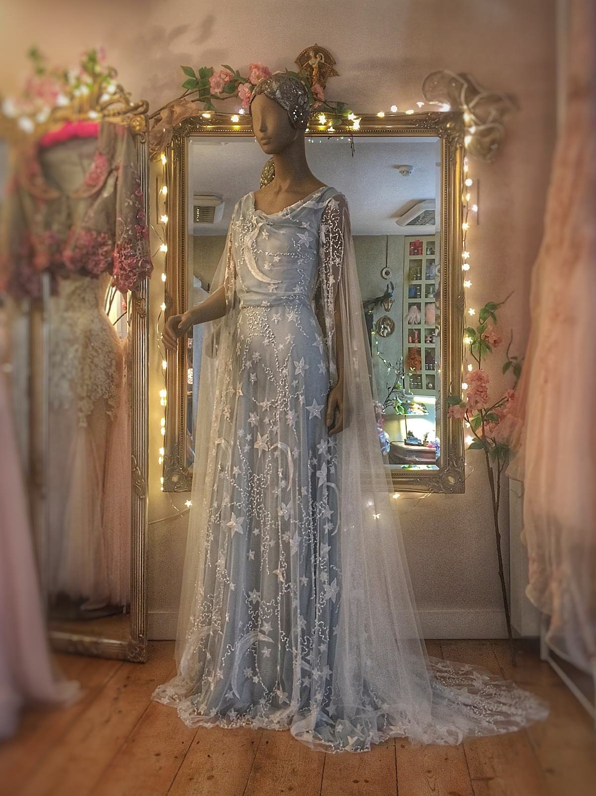 HelloMoon-celestial-wedding-dress-JoanneFlemingDesign (3)_WEB