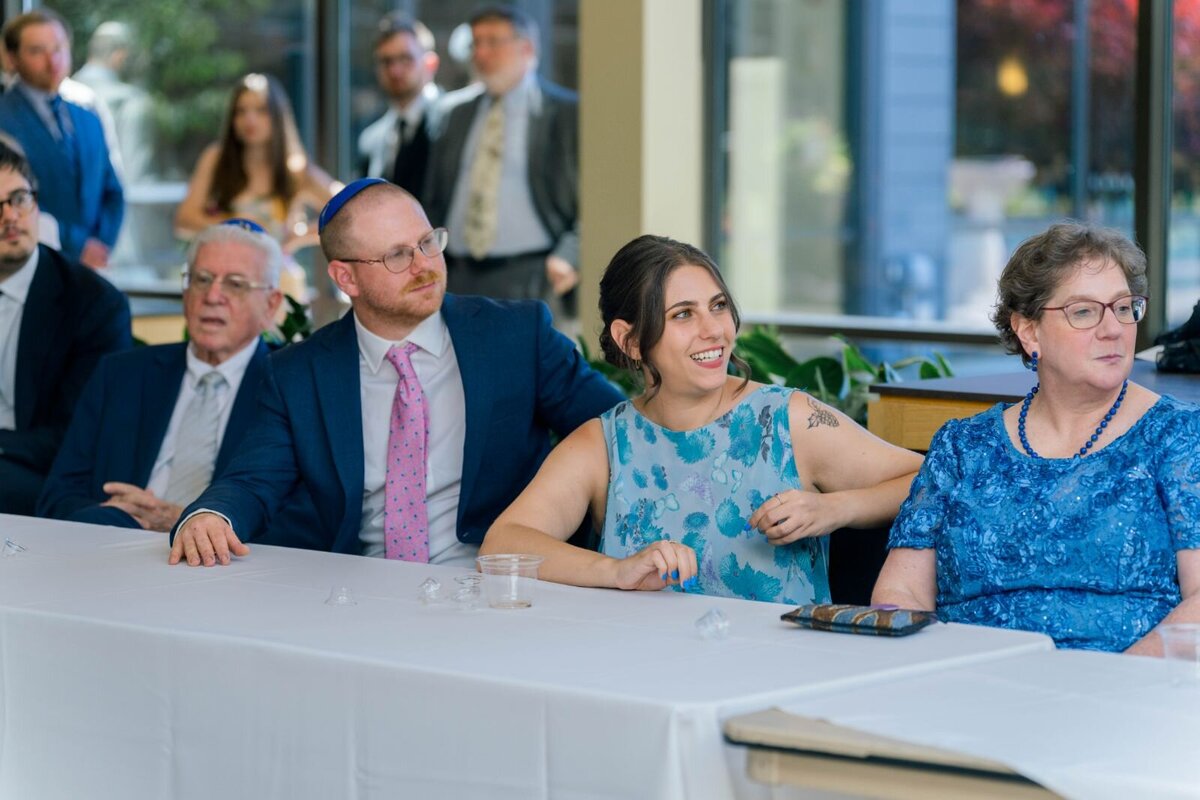 Eliana-Melmed-Photography-Chicago-LosAngeles-Jewish-WeddingPhotography-ShulaNoah-Tisch-00205