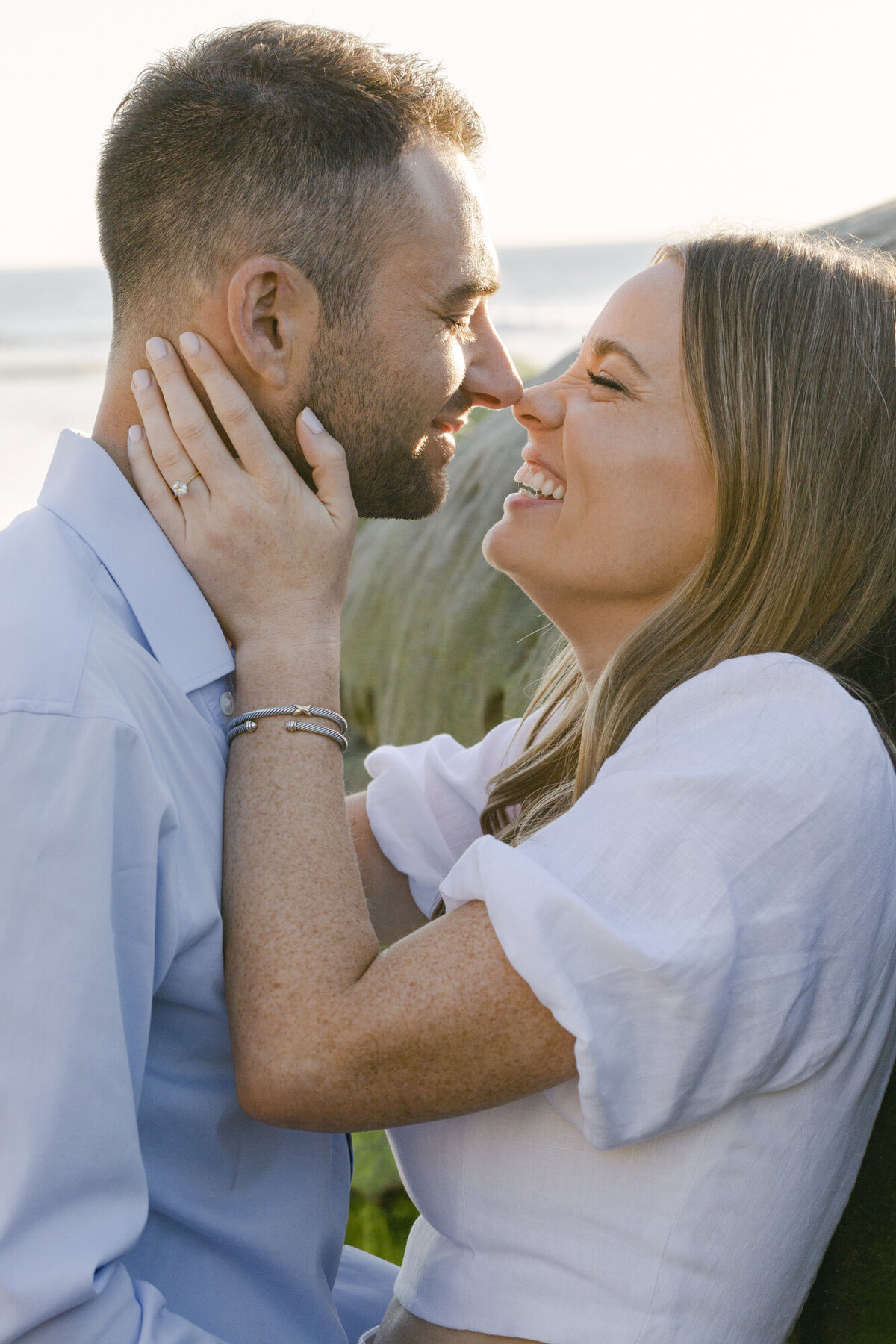 PERRUCCIPHOTO_WINDNSEA_BEACH_ENGAGEMENT_8