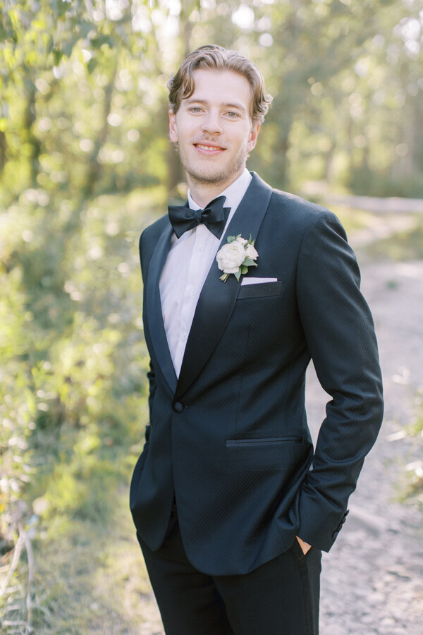 Calgary-Wedding-Photographer-107