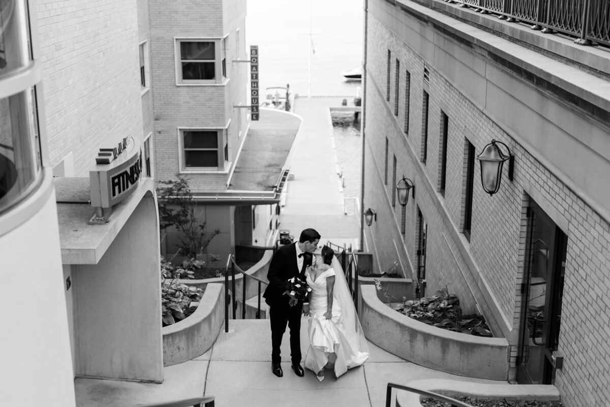 Edgewater Hotel Staircase Bride Groom