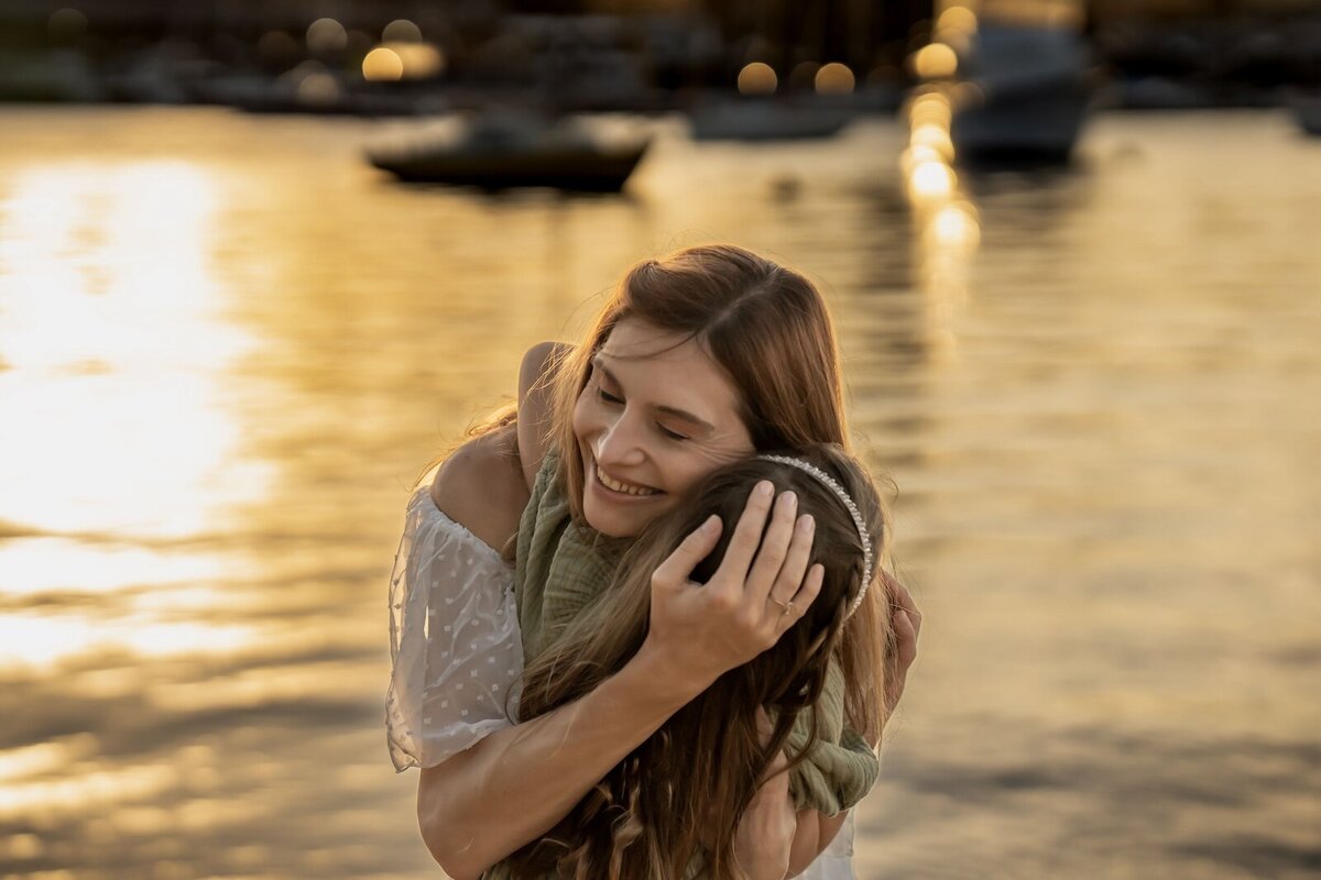 Brisbane-Family-Portrait-Maternity-Girl-on-Beach-during-Sunset-13