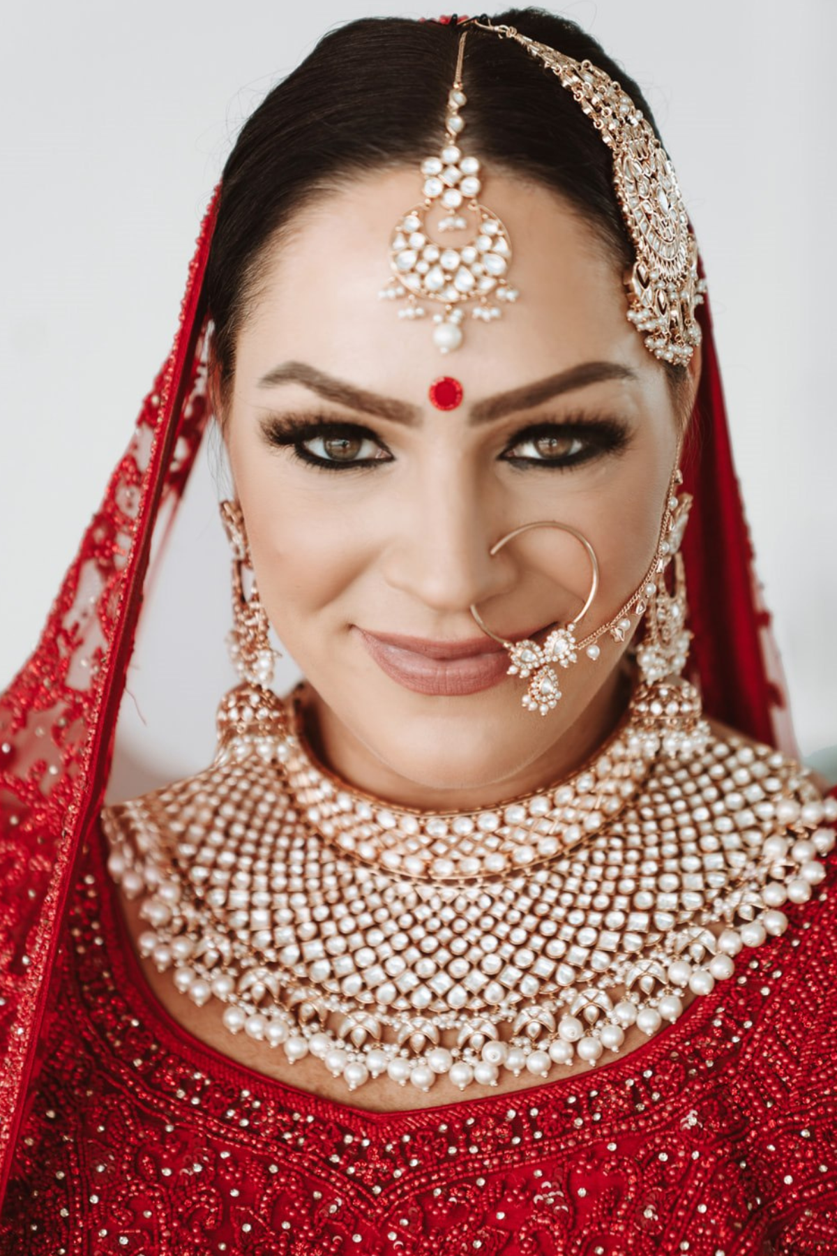 red-gold-sikh-ceremony-bride