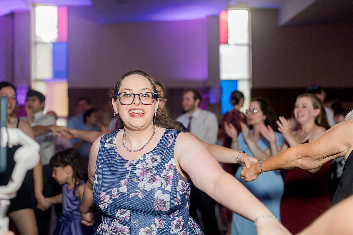 Eliana-Melmed-Photography-Chicago-LosAngeles-Jewish-WeddingPhotography-ElianaSklar-Simcha-00052