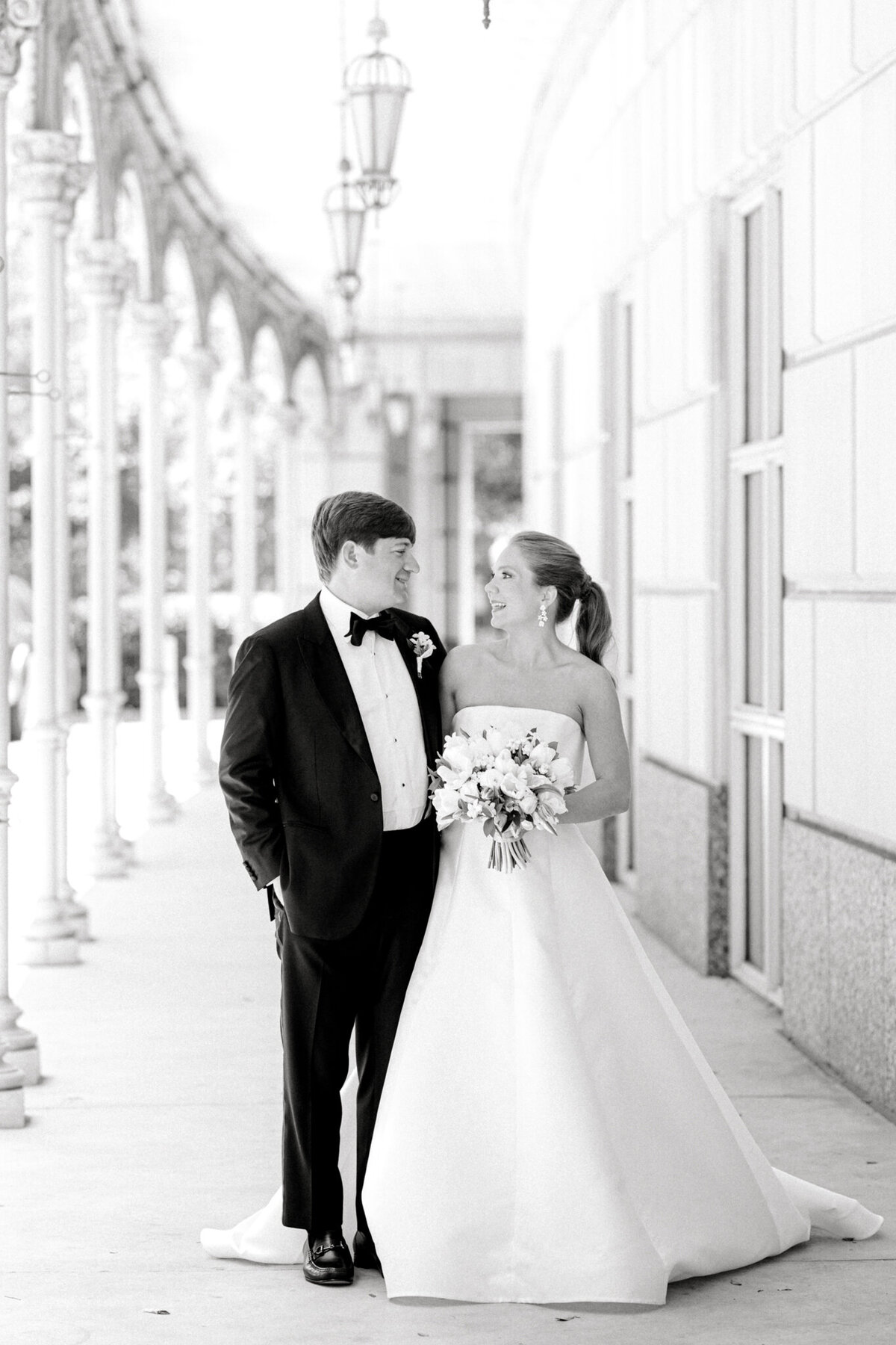 Hannah & Jason's Wedding at Hotel Crescent Court Club Perkins Chapel | Dallas Wedding Photographer | Sami Kathryn Photography-8