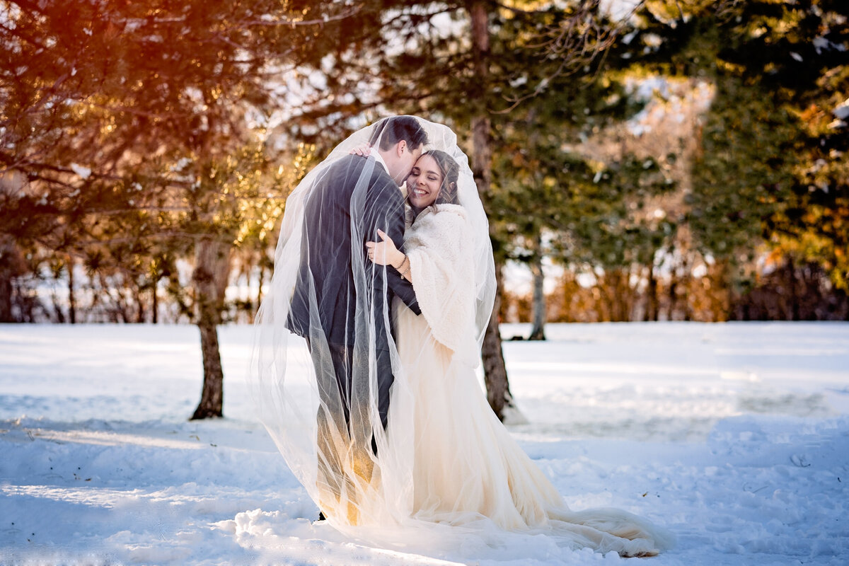 Snowy Colorado wedding