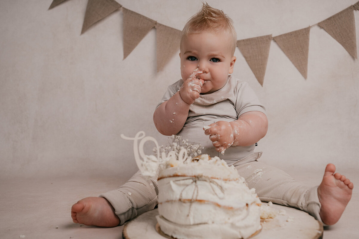 baby-1-jaar-cakesmash-leukfotografie-amsterdam.jpg-7