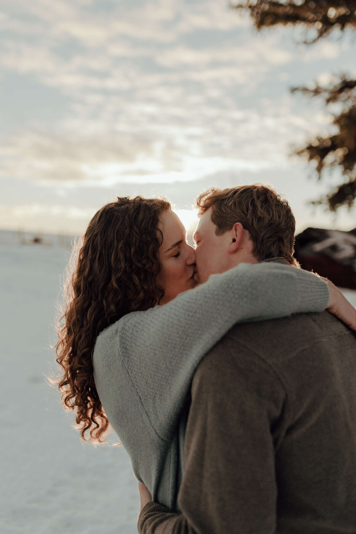 engagement-session-trochu-central-alberta-western-lifestyle-photographer- 0007