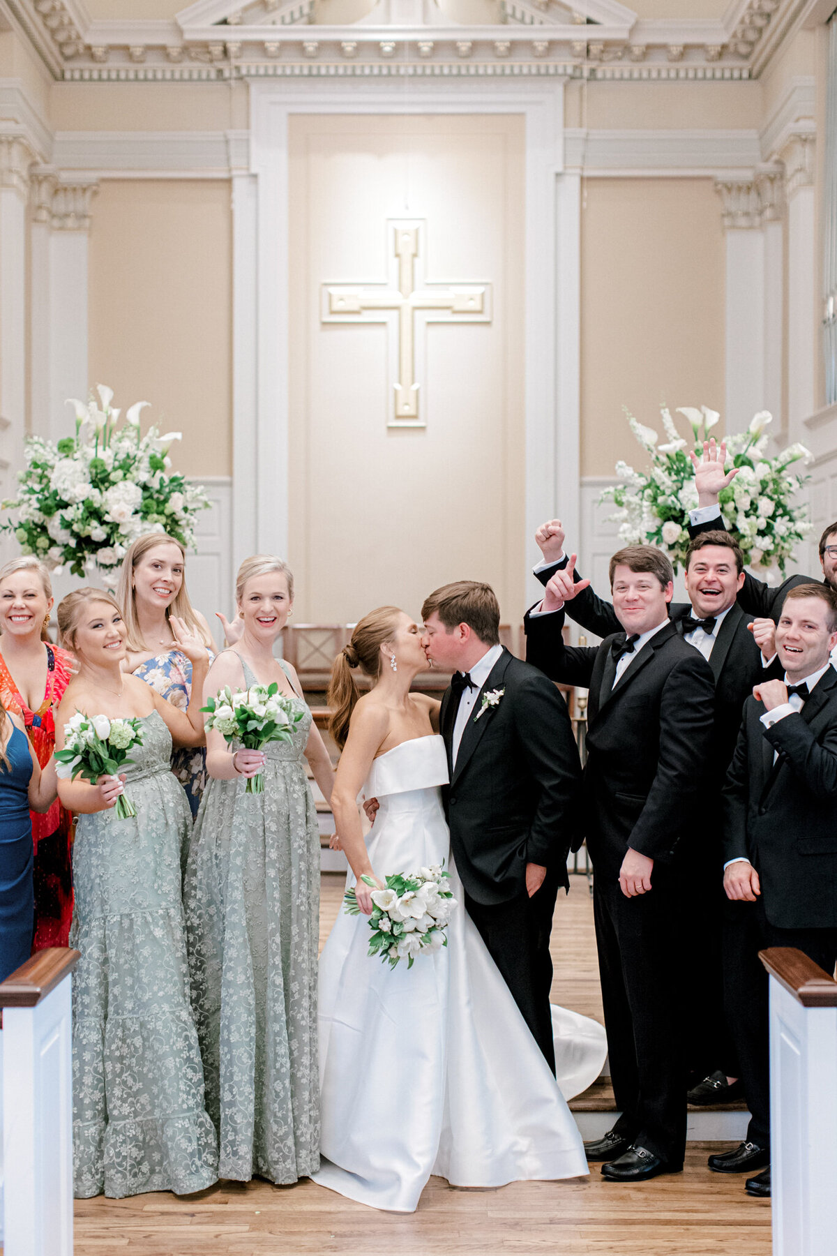 Hannah & Jason's Wedding at Hotel Crescent Court Club Perkins Chapel | Dallas Wedding Photographer | Sami Kathryn Photography-114