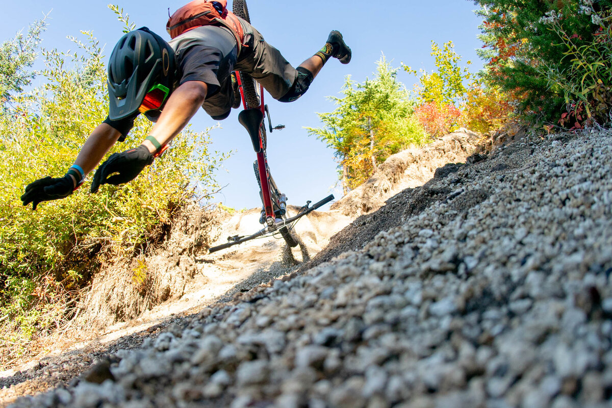 mtb_action_washington_crash