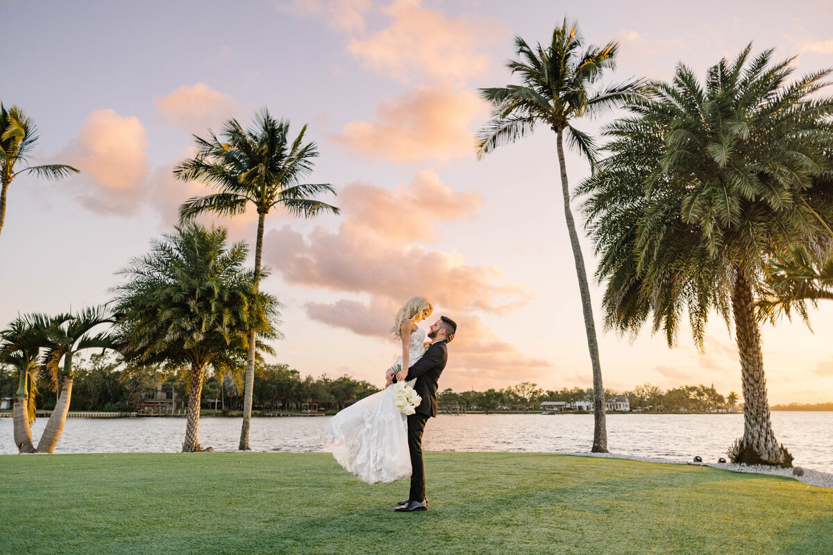 10 Grace-River-Island-Resort-Fort-Myers-Florida-Wedding