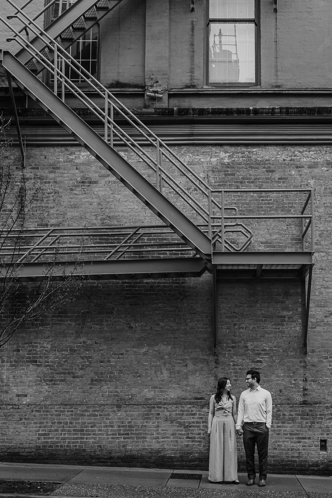 vancouver-gastown-engagement-session