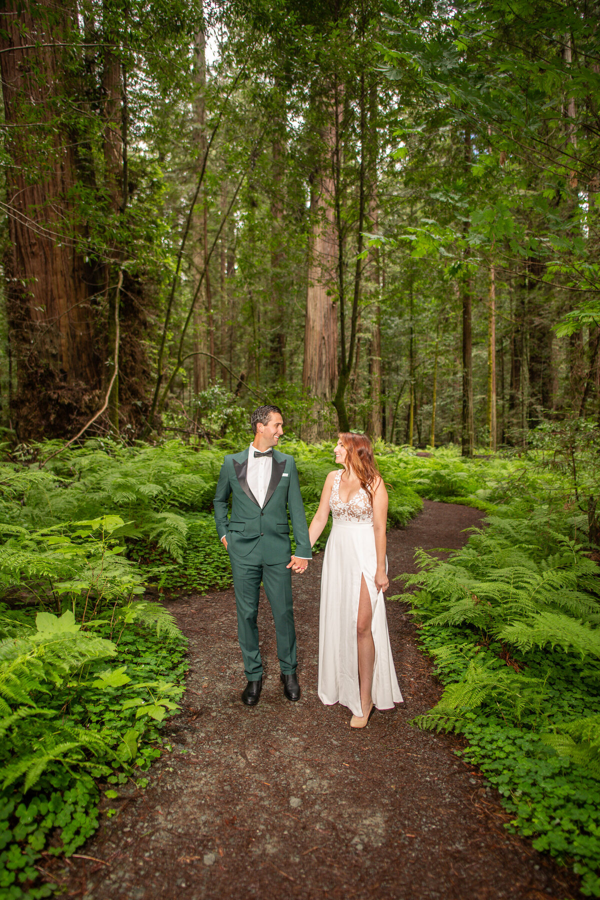 Avenue-of-the-Giants-Redwood-Forest-Elopement-Humboldt-County-Elopement-Photographer-Parky's Pics-8