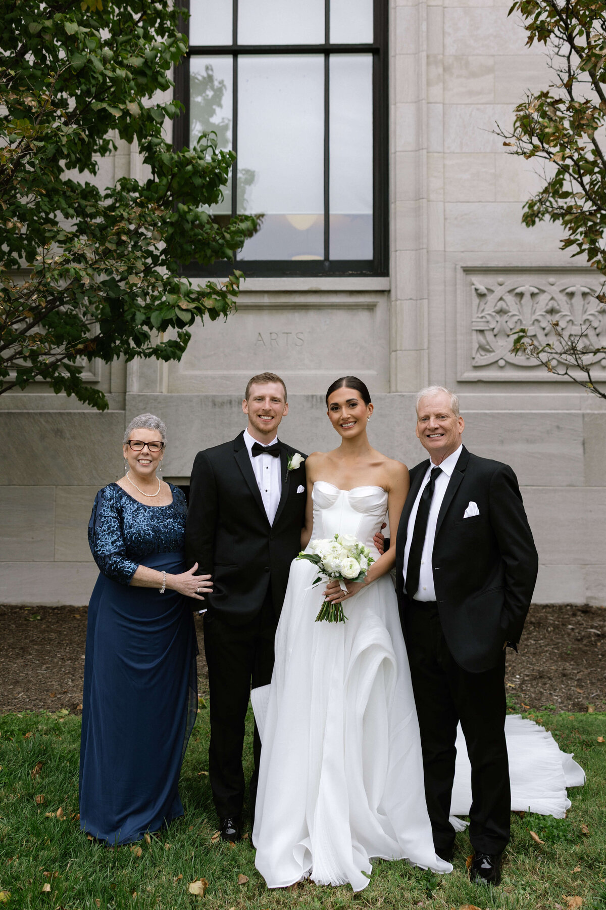 The McKiernans_Sneak Peeks-157