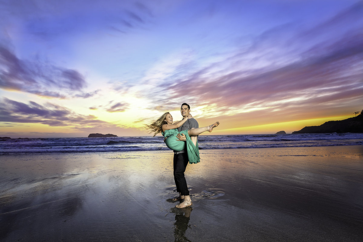 Redway-California-engagement-photographer-Parky's-Pics-Photography-Humboldt-County-Trinidad-State Beach-Trinidad-California-fun-beach--sunset-engagement-3.jpg