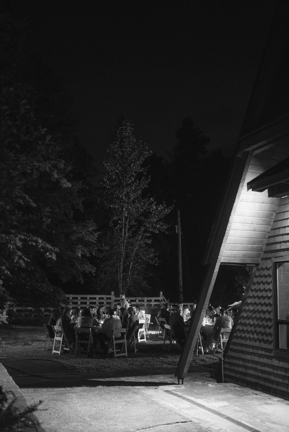 the_chaffins_international_destination_wedding_elopement_photographers_sammie_chaffin_micah_editorial_adventure_photos_travel_olympic_national_park_19