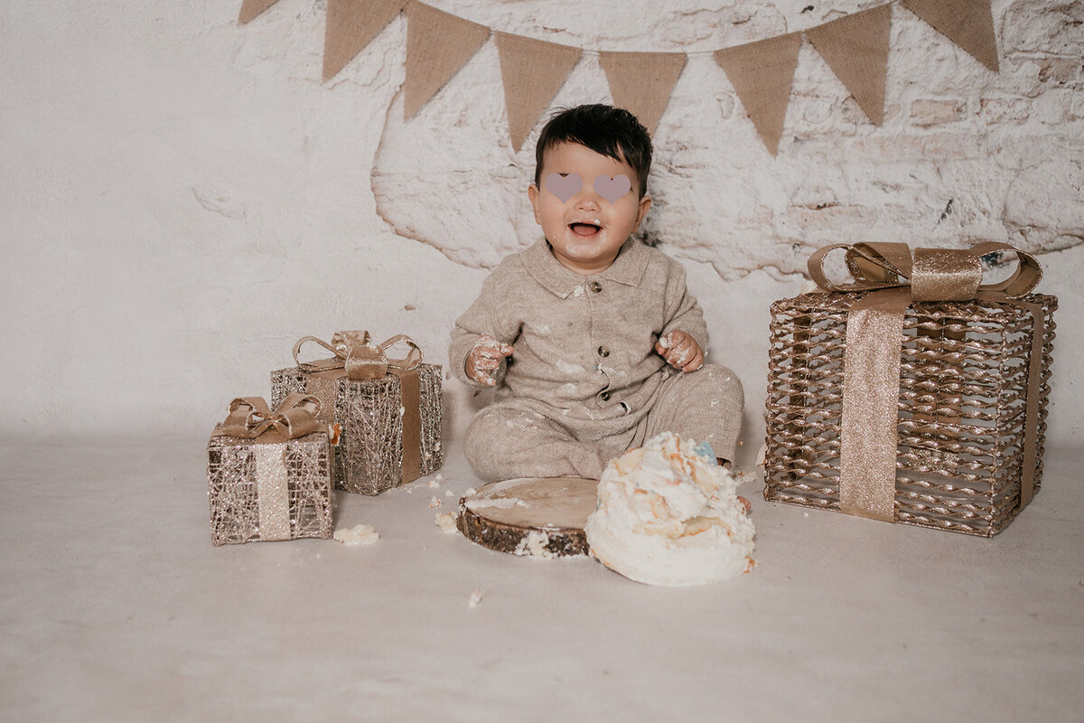 baby-1-jaar-cakesmash-leukfotografie-amsterdam.jpg-45