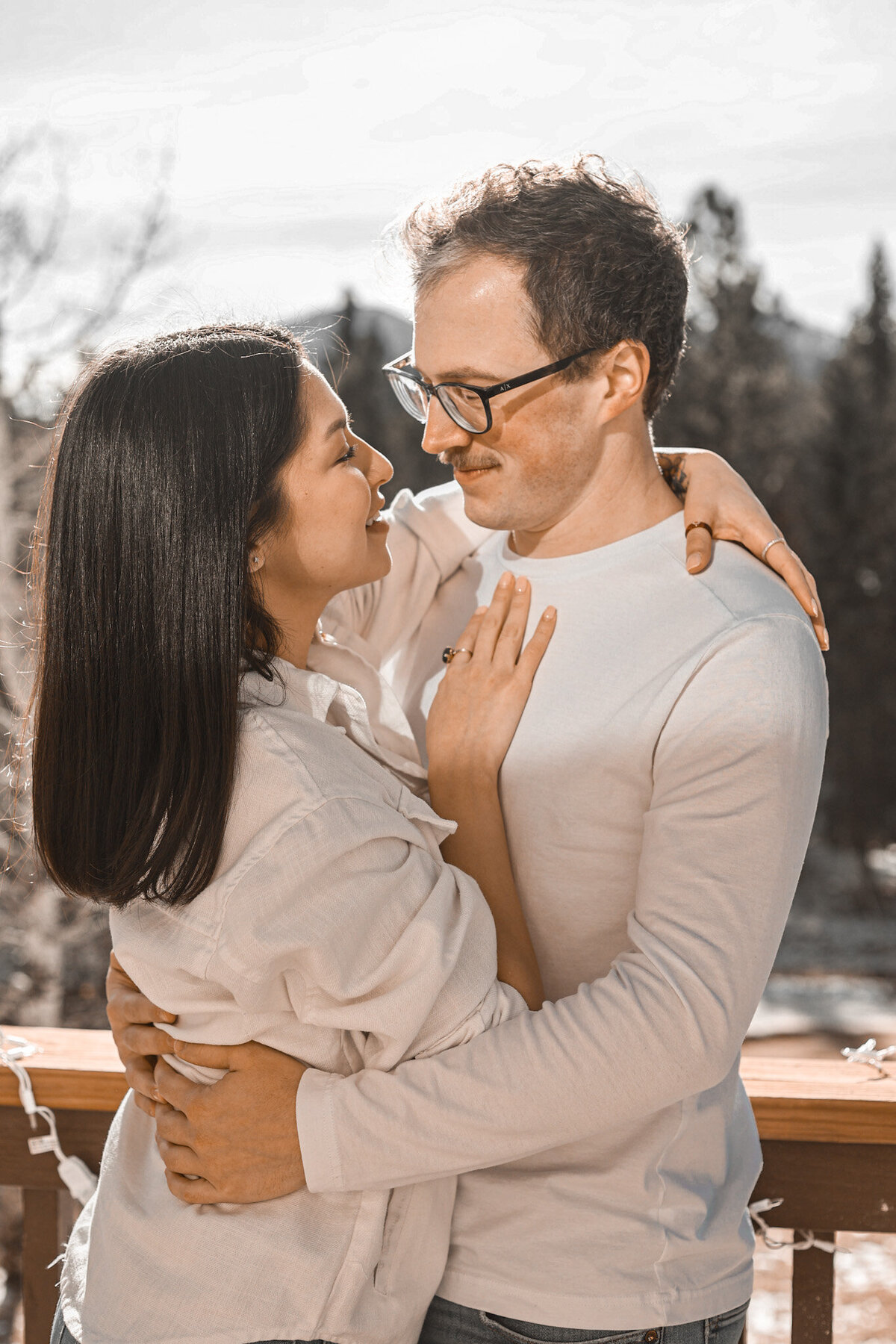 Cozy Colorado Couple Pikes Peak