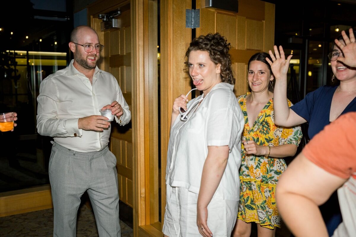 processed_ElianaMelmedPhotography_JewishWeddingPhotographer_ShulaNoah_Dancing-334