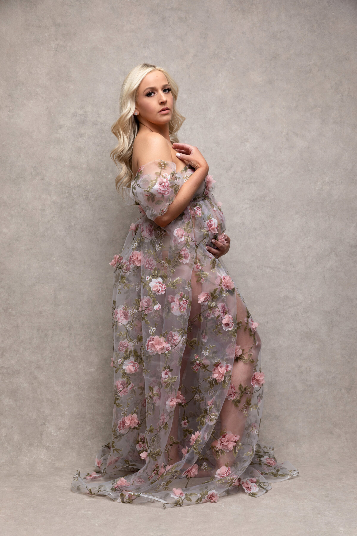 maternity photoshoot with floral dress