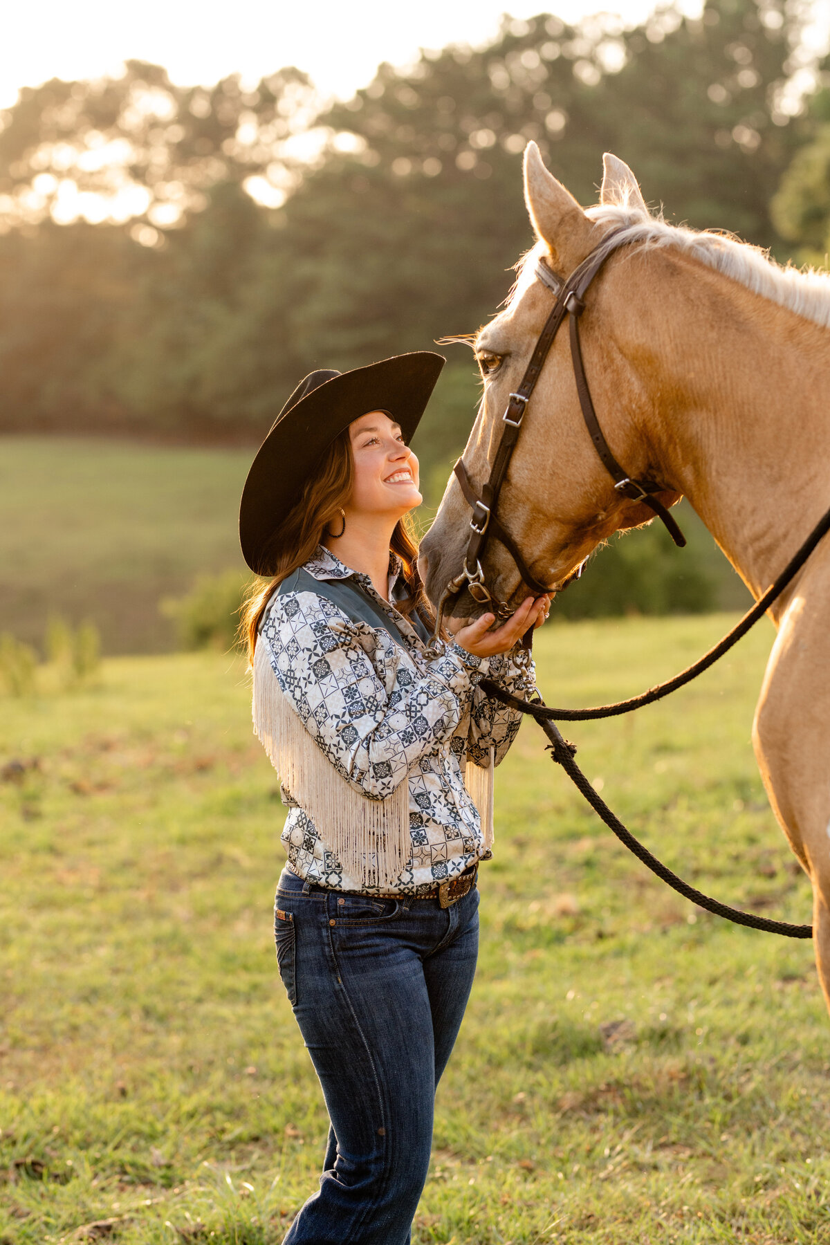 Barrel racer and her horse in North Alabama.