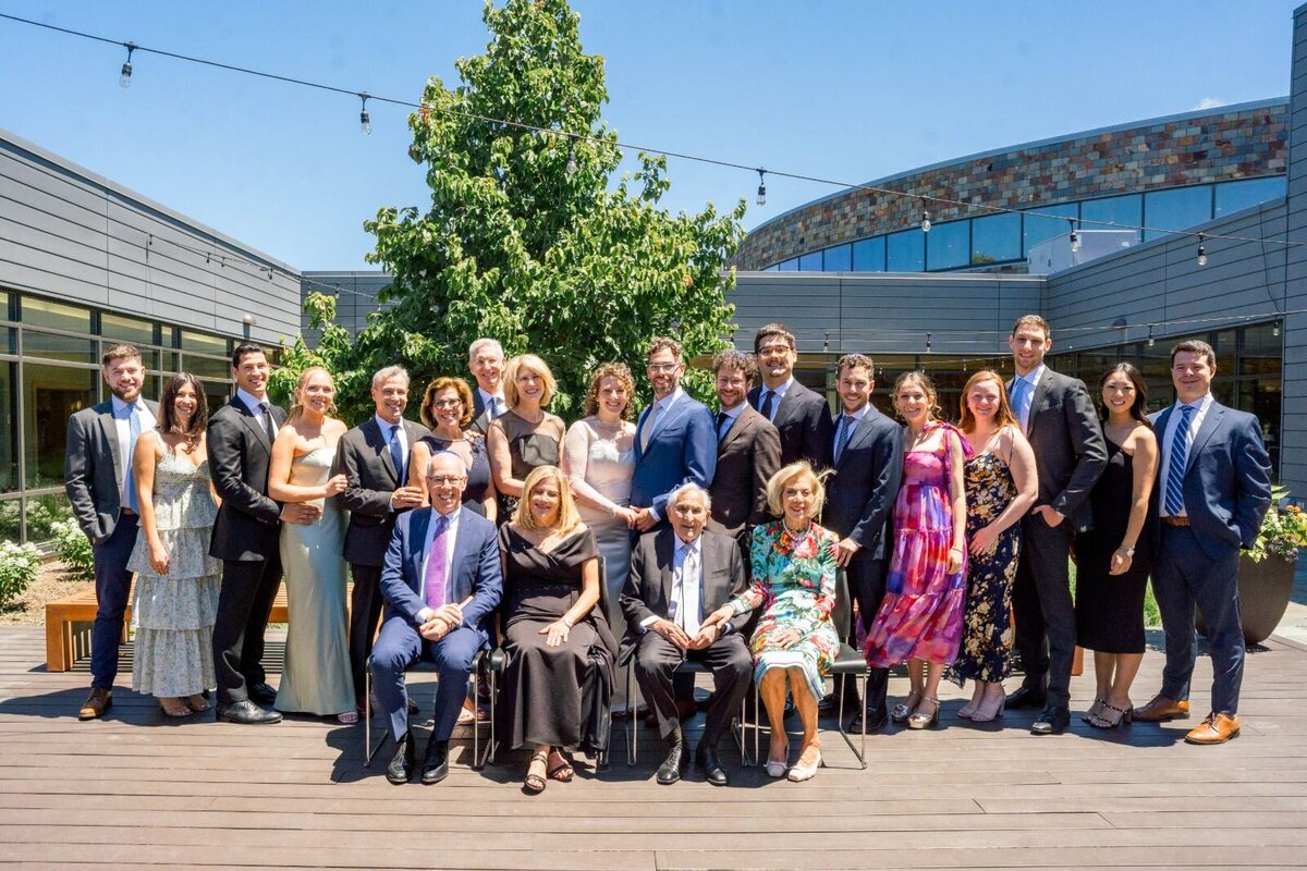 Eliana-Melmed-Photography-Chicago-LosAngeles-Jewish-WeddingPhotography-ShulaNoah-FamilyFormals-00135