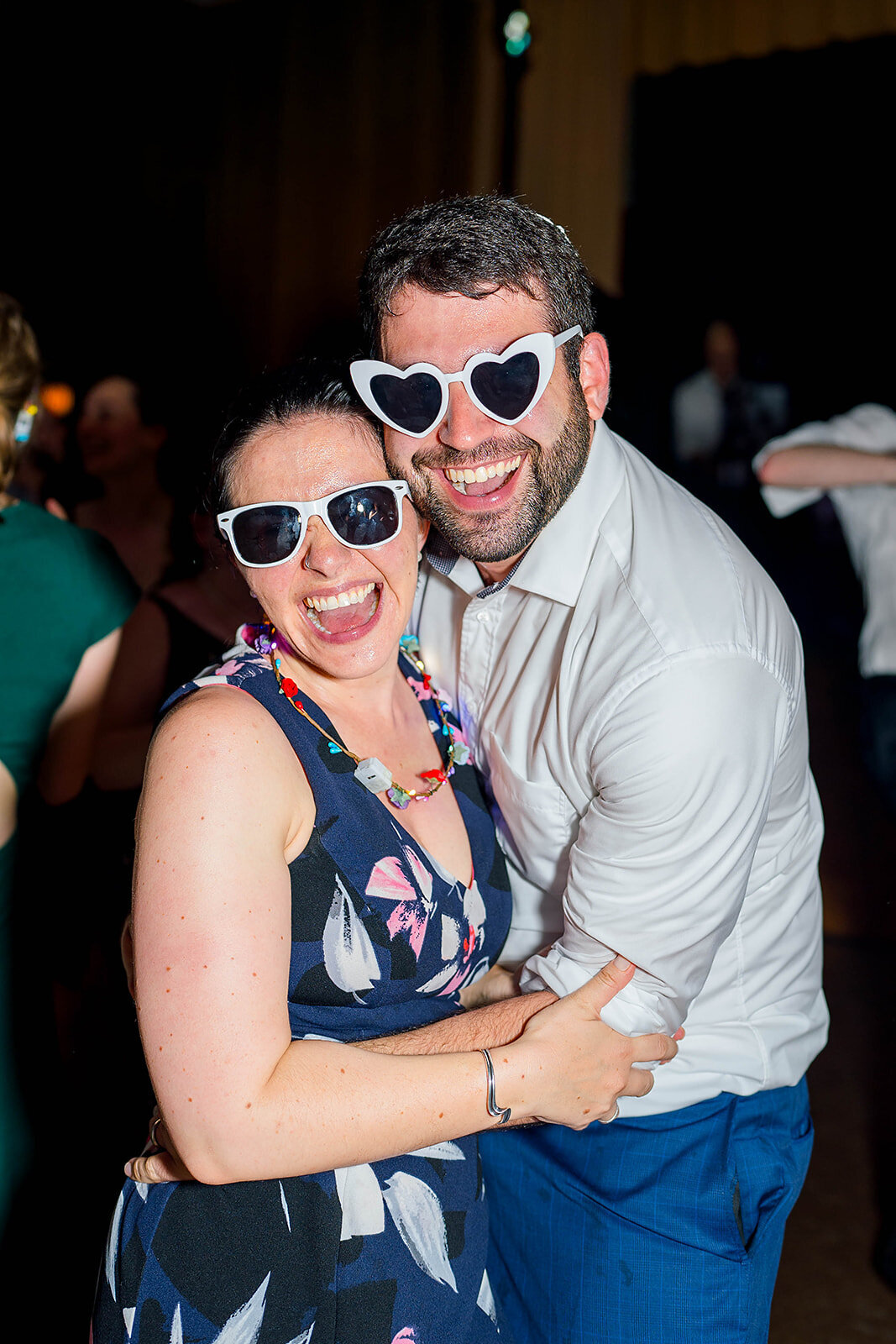 Eliana-Melmed-Photography-Chicago-LosAngeles-Jewish-WeddingPhotography-ElianaSklar-Sunglasses-00009