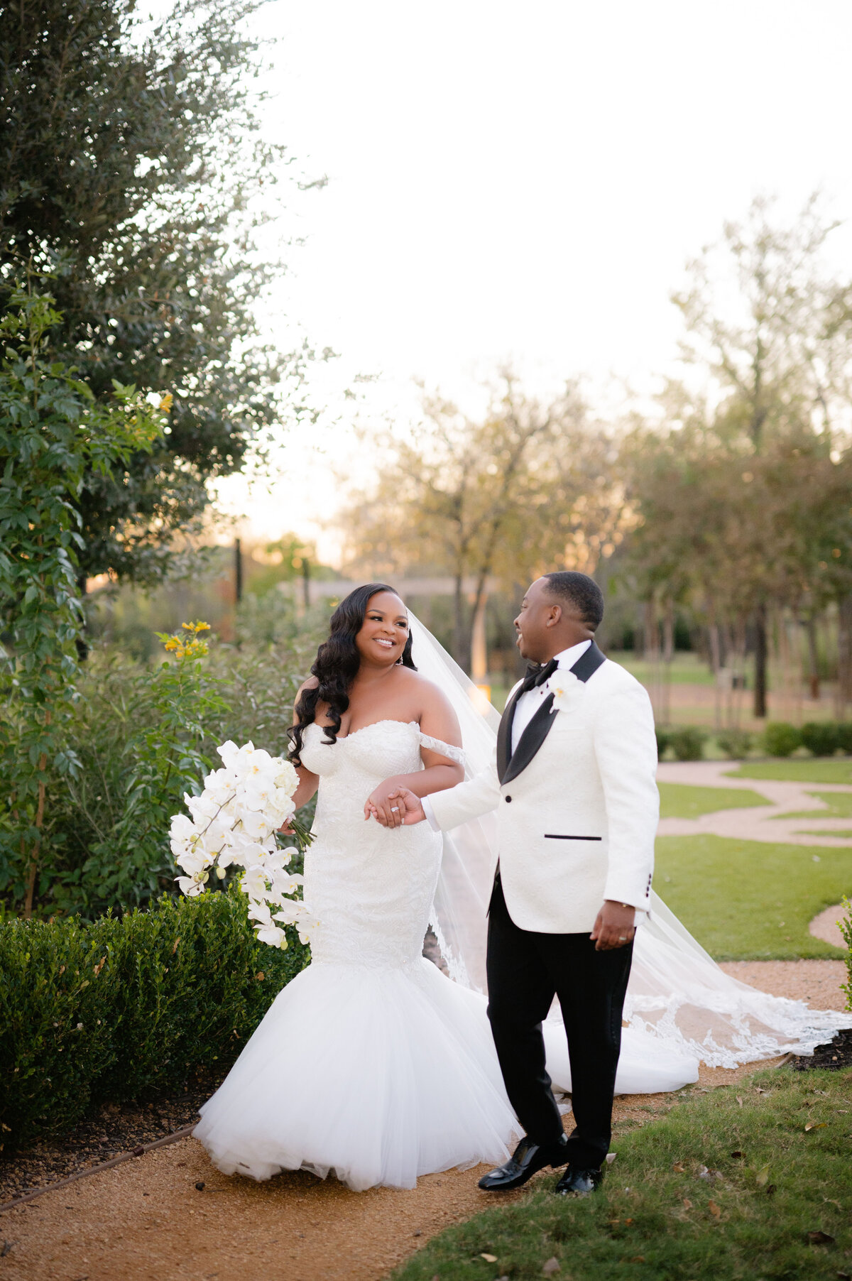 Wedding at Knotting Hill Place in Little Elm, Texas - 63