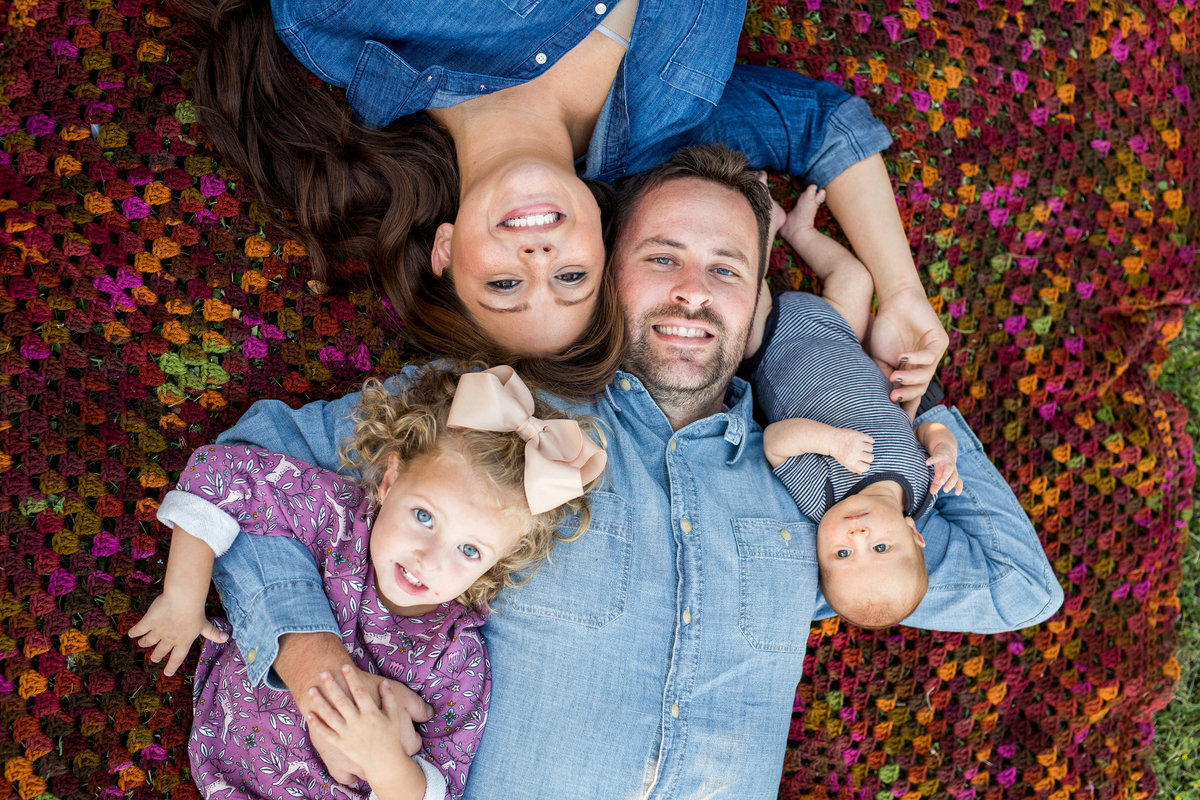 family portrait session in boerne texas by Photographer Expose The Heart photography
