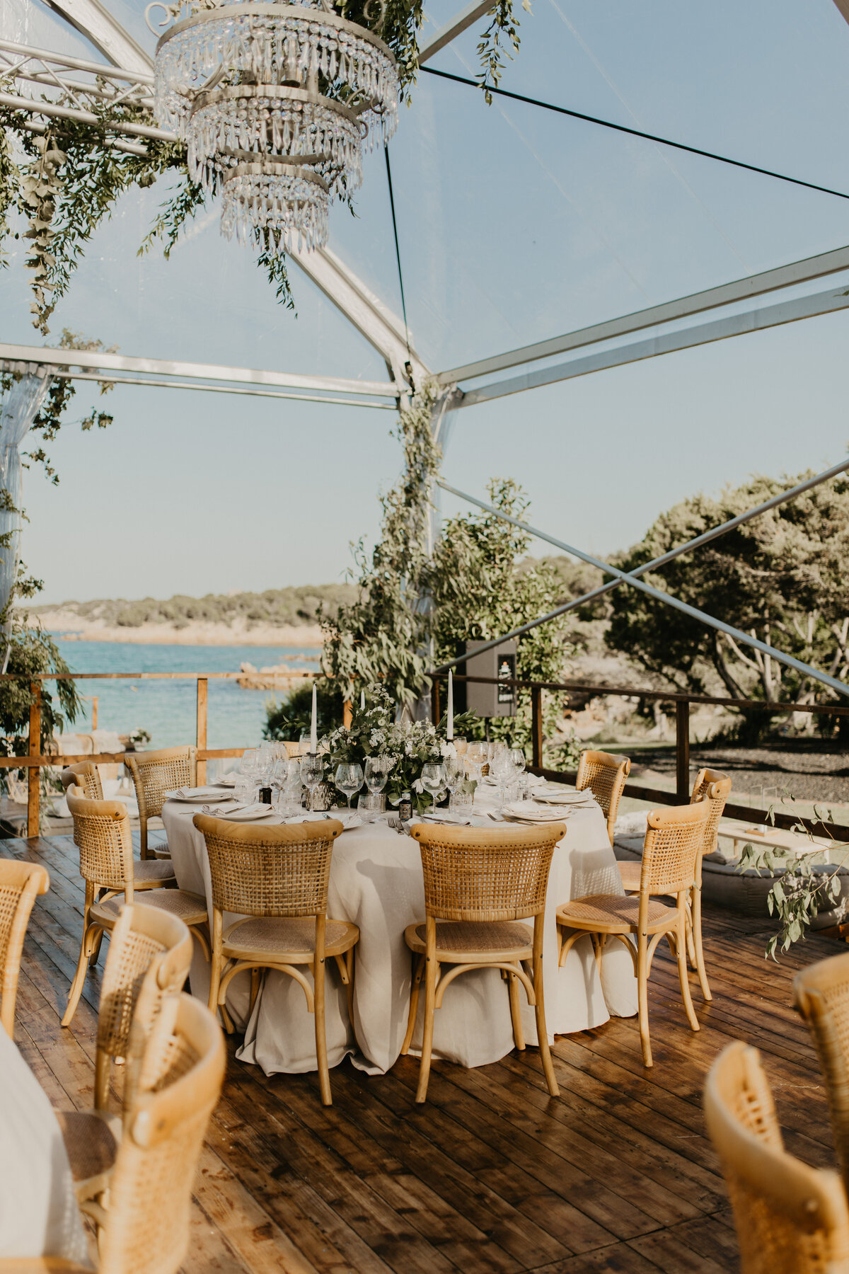 Luxury and Elegant beachside wedding in Sardinia