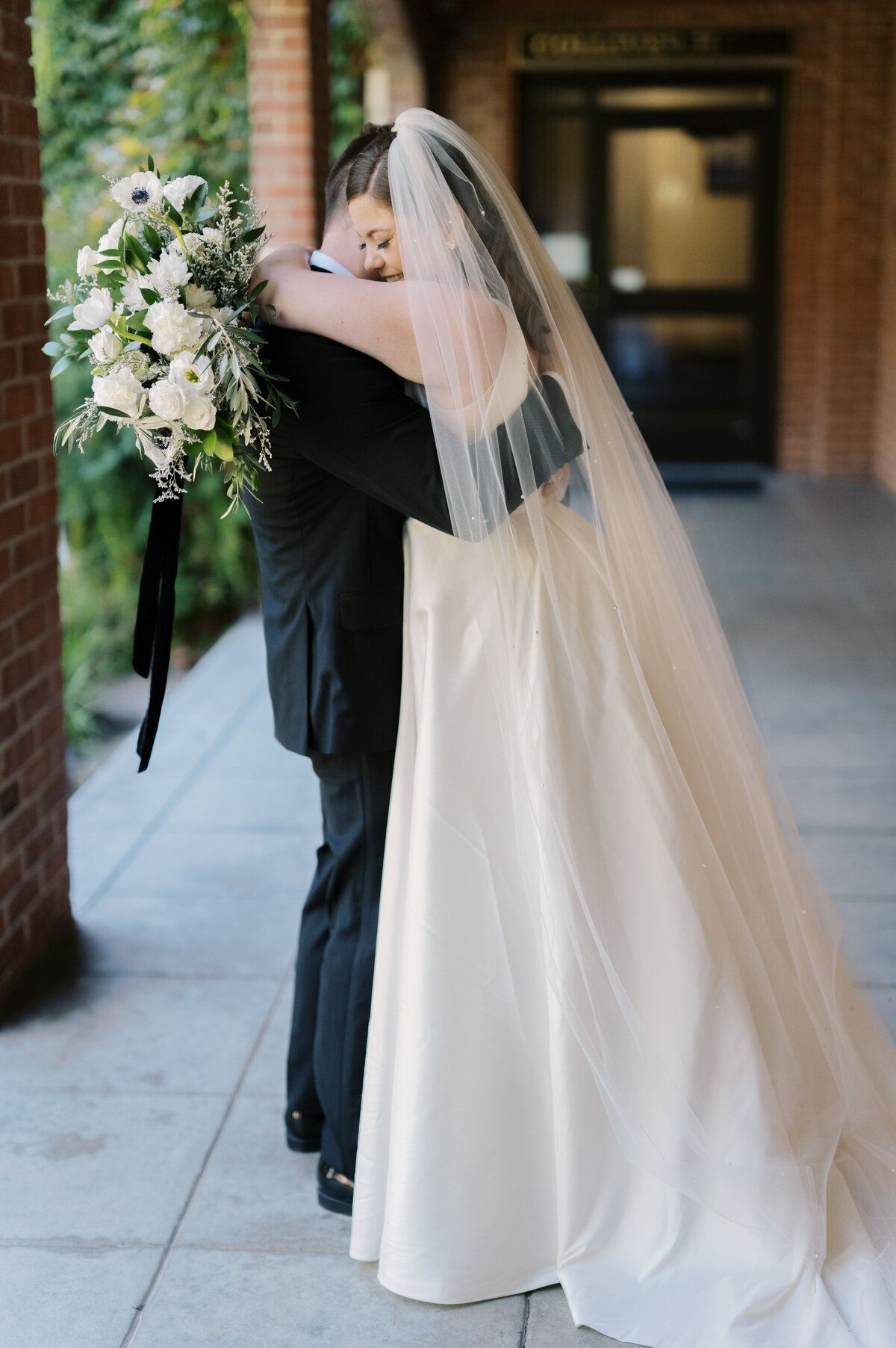 Lodi-Backyard-Wedding.Paige+Christopher.DeniseApgarPhotography-641