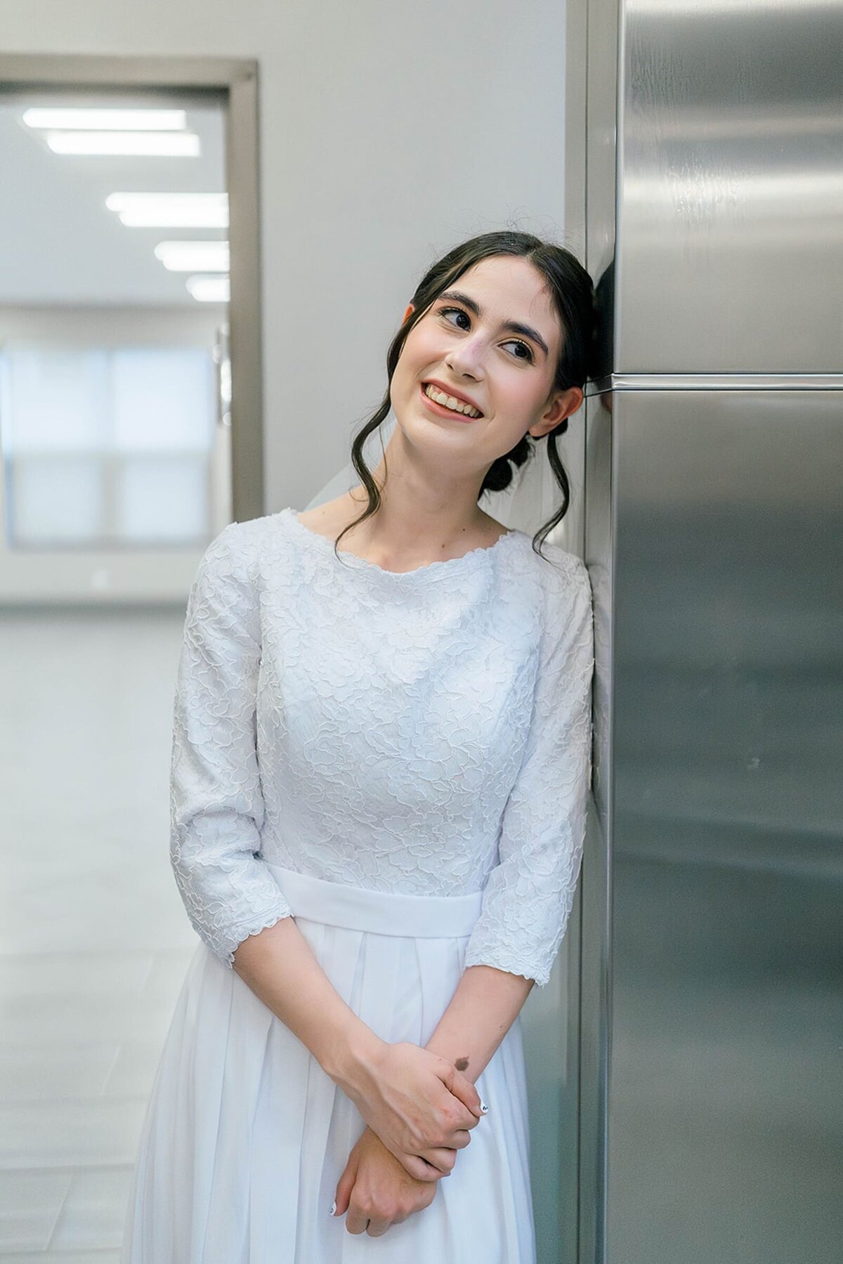 Eliana-Melmed-Photography-Chicago-LosAngeles-Jewish-WeddingPhotographer-CarmiKalman-CarmiReady-00122