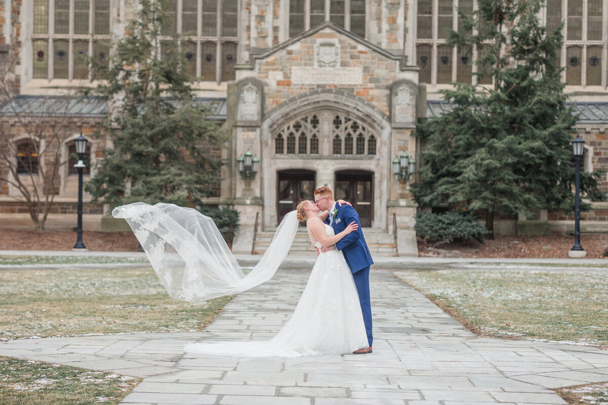 LillieMaePhoto-Lindsey&JoshWedding-Portraits-3754