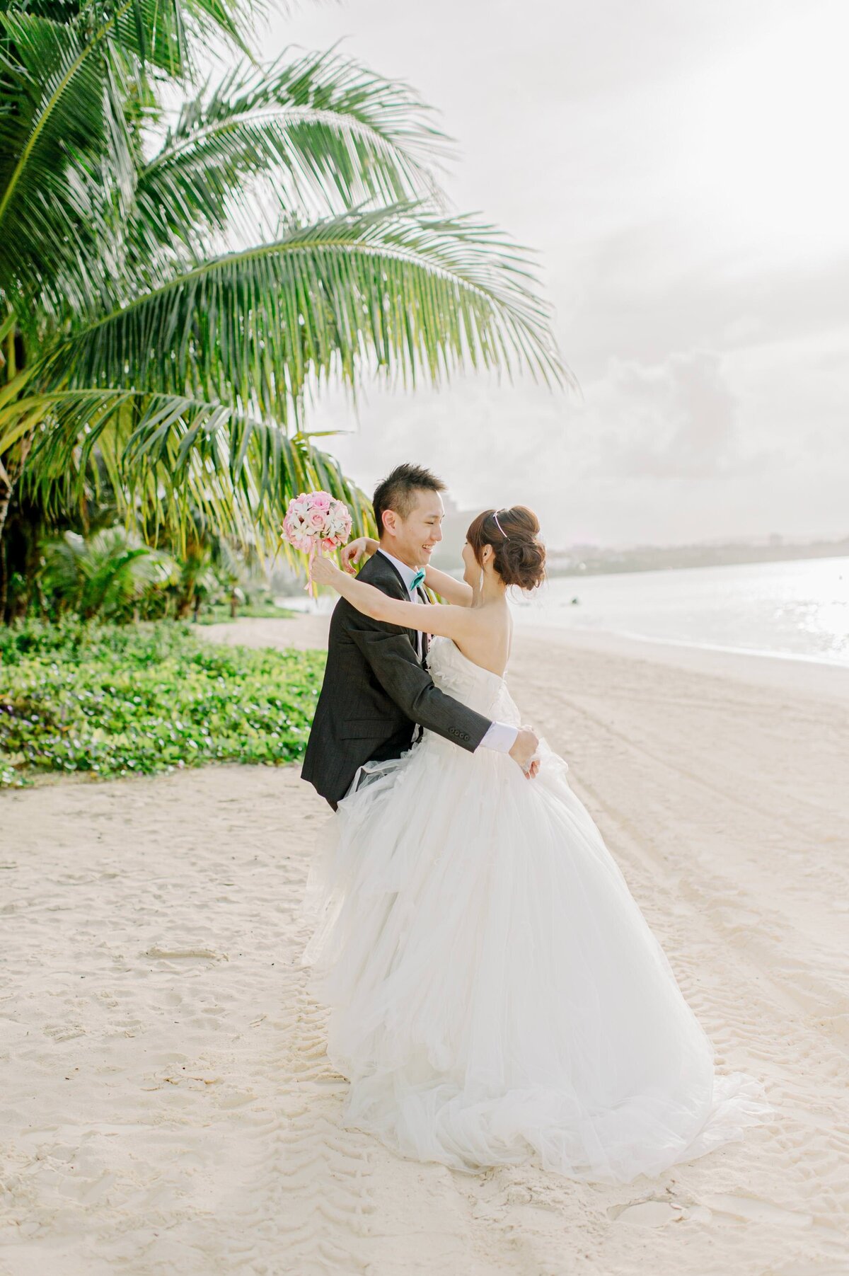 hawaii beach destination wedding l hewitt photography-2