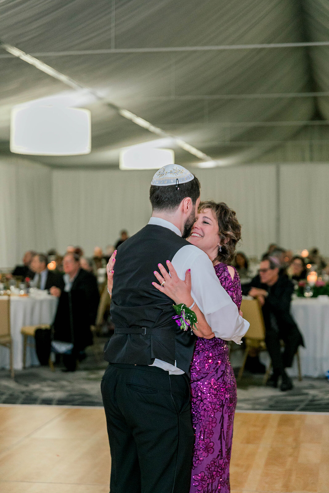 Eliana-Melmed-Photography-Chicago-LosAngeles-Jewish-WeddingPhotography-DInnerSpeeches-00165