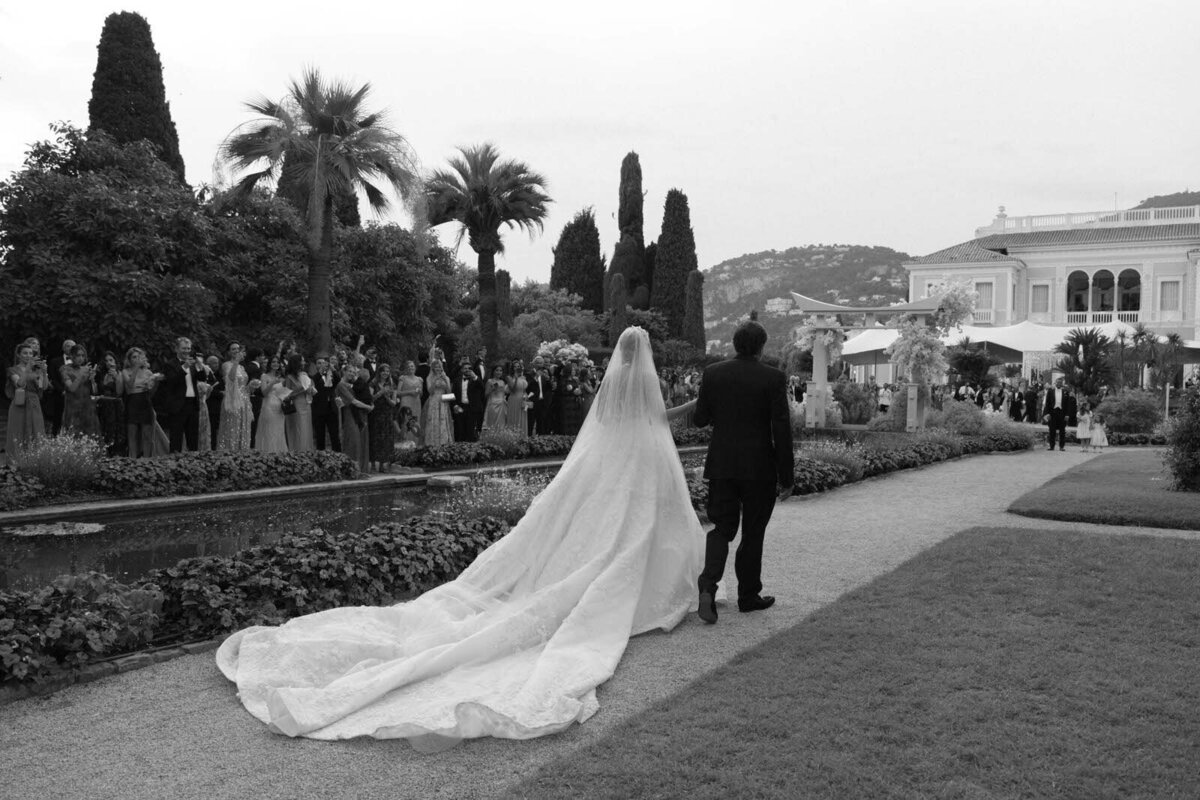 Flora_And_Grace_Villa_Ephrussi_France_French_Riviera_Editorial_Wedding_Photographer (113 von 276)