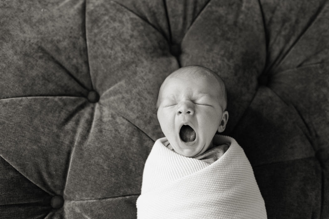 St_Louis_baby_newborn_photographer_home_lifestyle_L_Photographie05