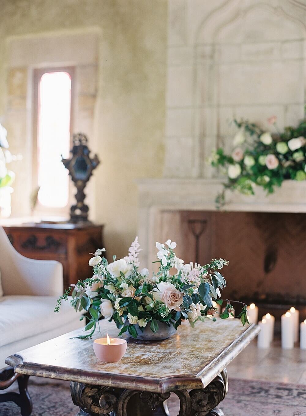 romantic florals inside lounge at cal-a-vie spa | Jacqueline Benét