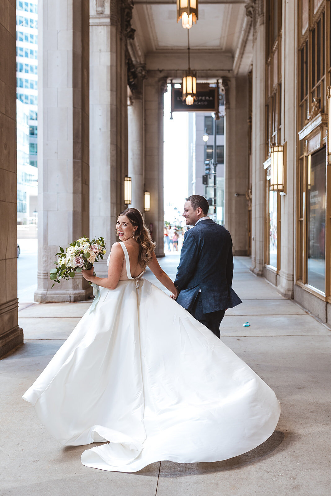 Lyric-Opera-House-Chicago-Wedding-Photographer