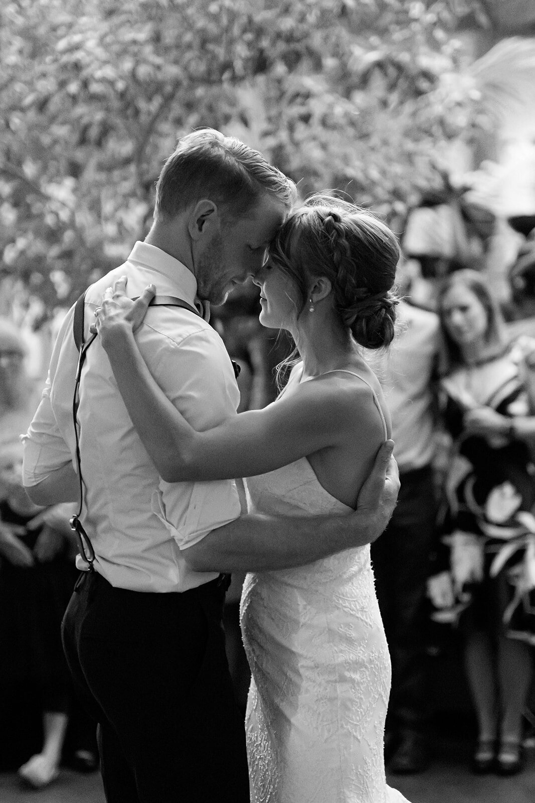 C&Z_Wedding-2592bw-min